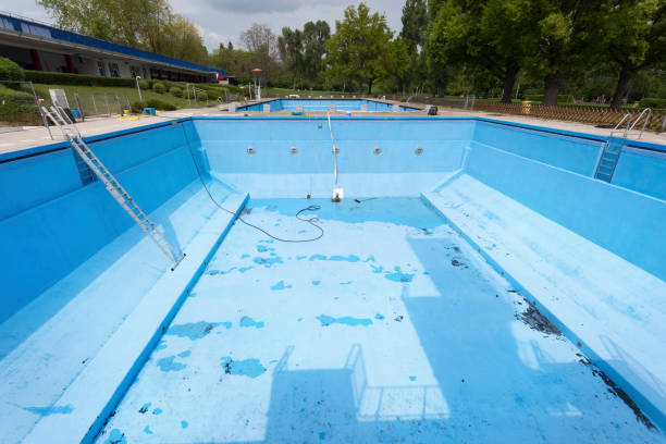 Best Sewage cleanup and water damage restoration  in Davis, CA